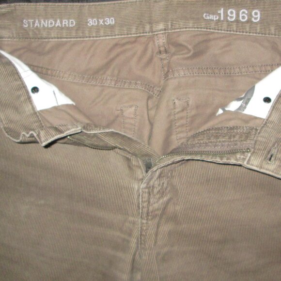 Pre Owned Men's Gap Corduroy Jeans Standard Fit Tan Size 30/30 - Picture 3 of 6